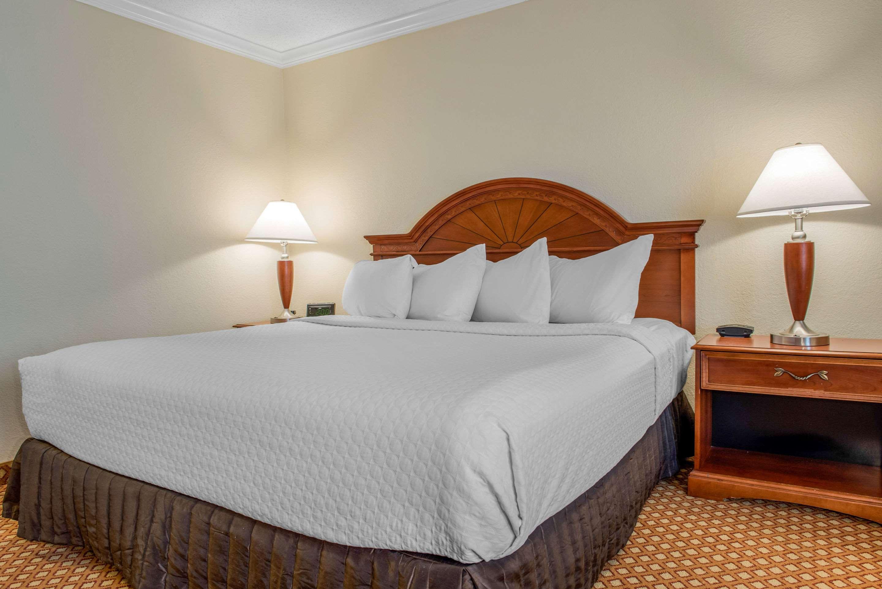 Quality Hotel Conference Center Cincinnati Blue Ash Buitenkant foto