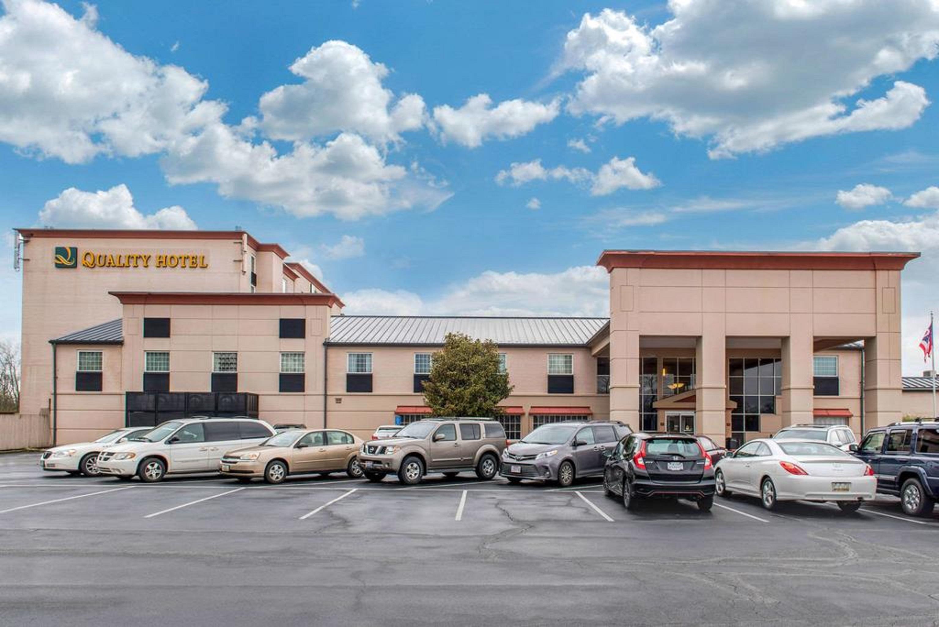 Quality Hotel Conference Center Cincinnati Blue Ash Buitenkant foto