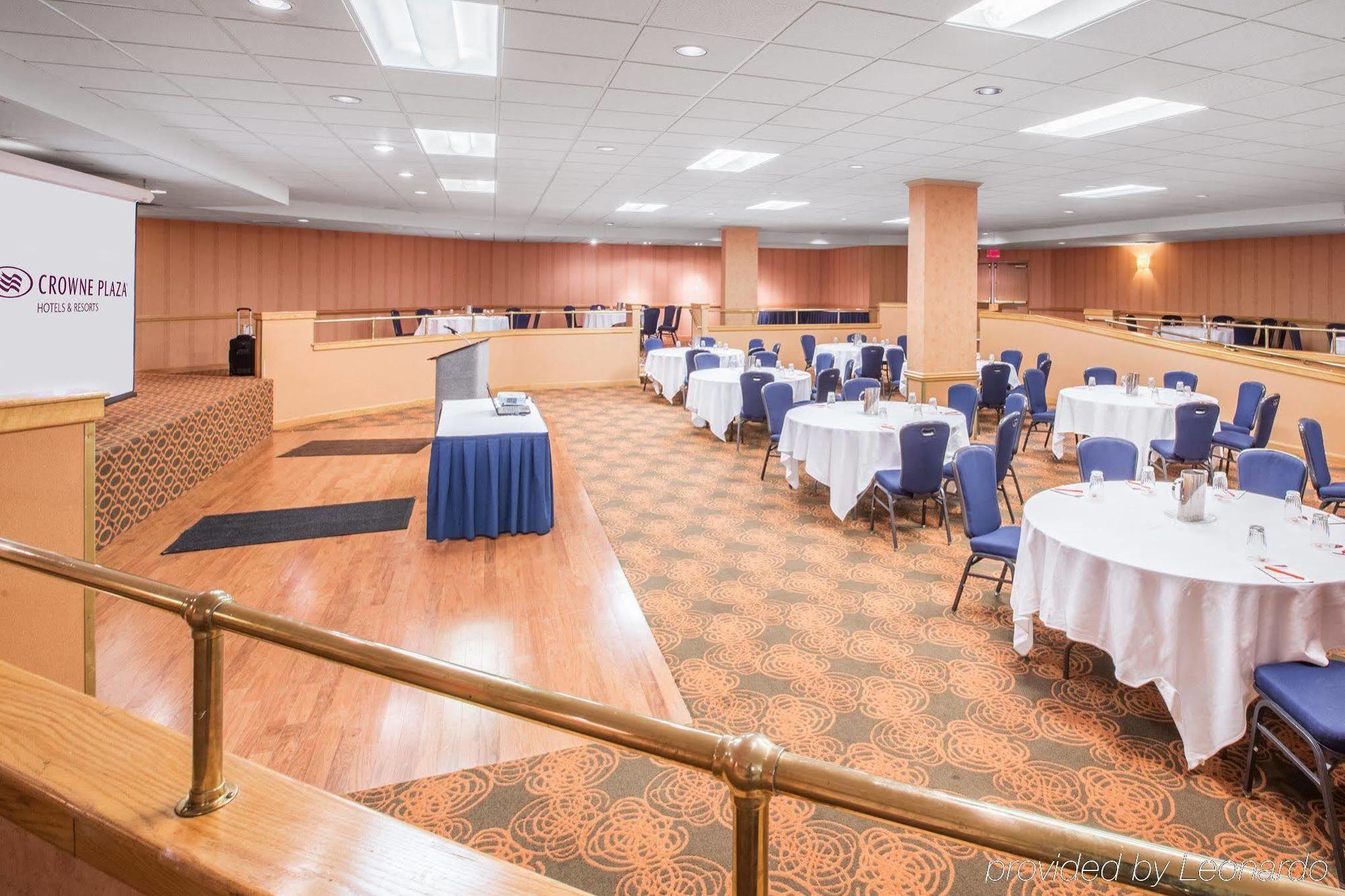 Quality Hotel Conference Center Cincinnati Blue Ash Buitenkant foto
