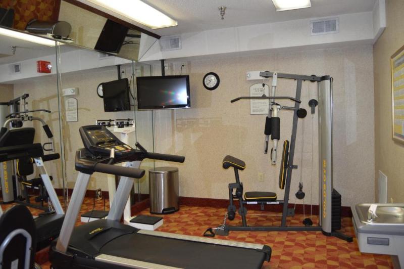 Quality Hotel Conference Center Cincinnati Blue Ash Buitenkant foto