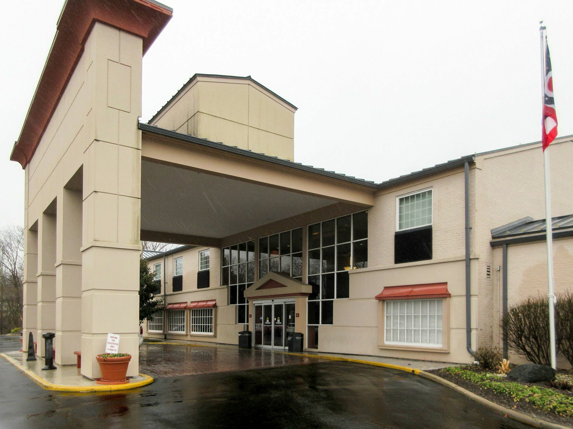 Quality Hotel Conference Center Cincinnati Blue Ash Buitenkant foto